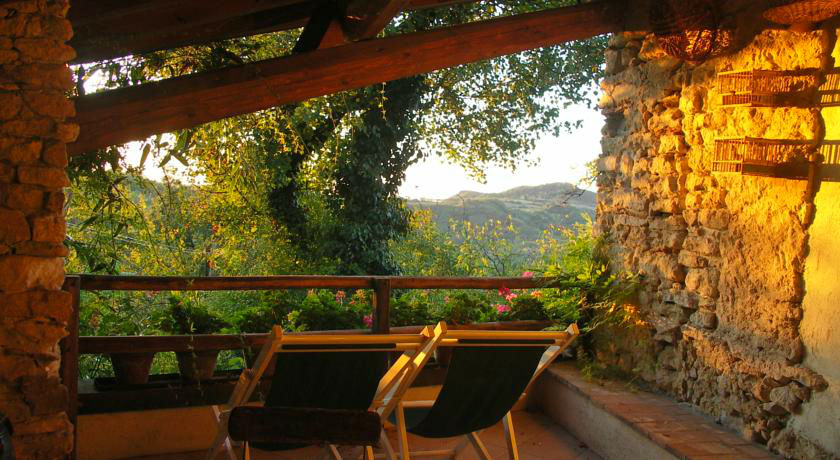 Bed & Breakfast Met Zwembad In Piemonte, Noord-Italie